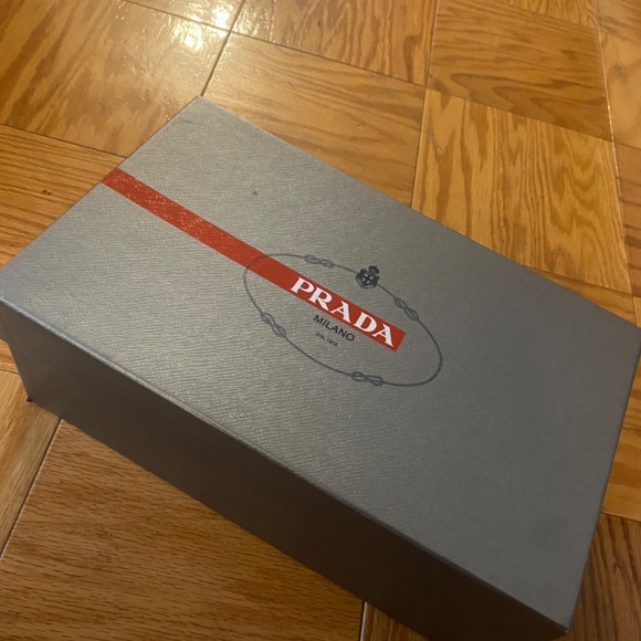 Prada sneakers - Picture 4 of 4
